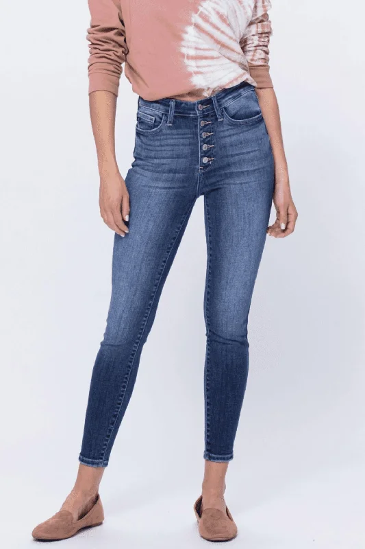 Modern Simplicity Comfortable And Cold-proof Judy Blue So Fly Skinny Jeans In Medium Wash